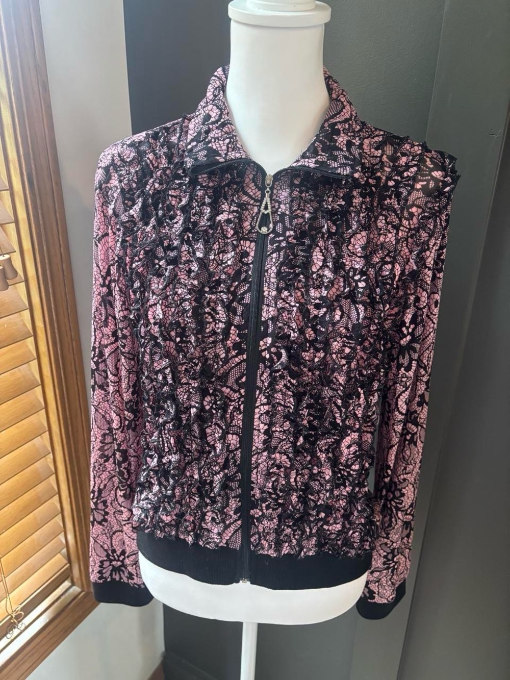 Lady Noiz Black Lace Zip-Up Hoodie Jacket Women’s Medium